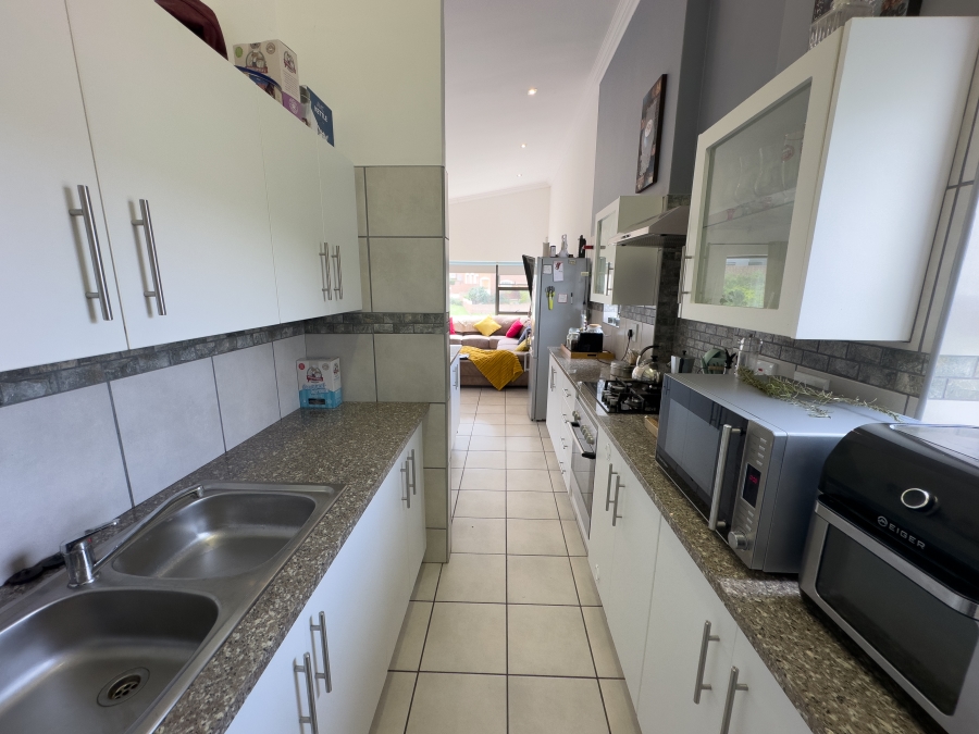 2 Bedroom Property for Sale in Island View Western Cape